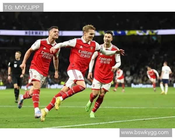 西汉姆联迎战伯恩茅斯期待主场全取三分争夺英超积分榜上游位置